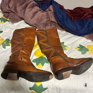 FRYE women’s leather boots